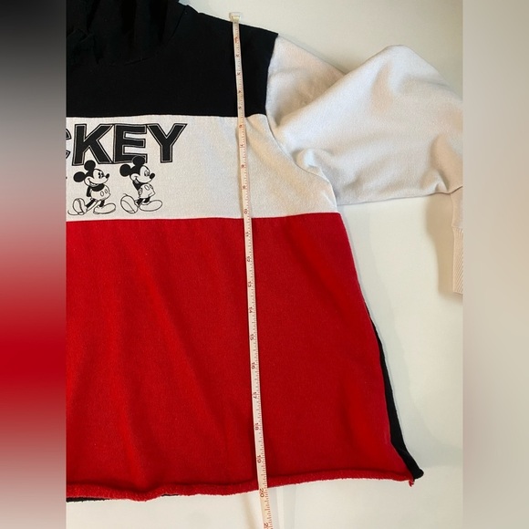 Mickey Mouse Color Block Cropped Hoodie - Picture 6 of 10